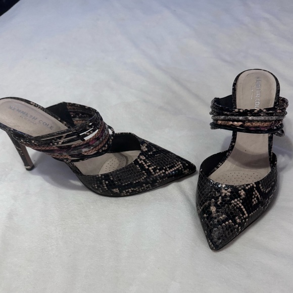 Kenneth Cole Riley 85 mule heel snakeskin embossed leather size 8.5 pointy toe - Picture 2 of 10